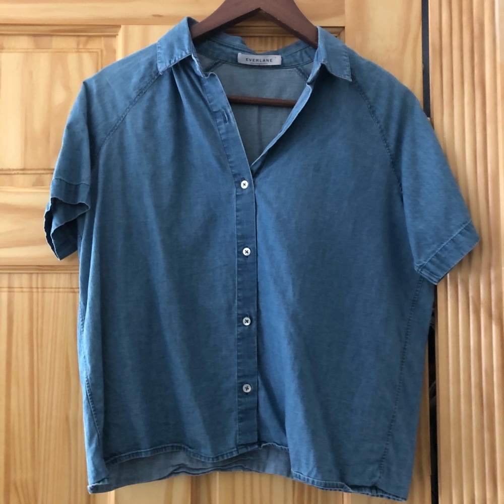 Everlane Denim Shortsleeved Button-up